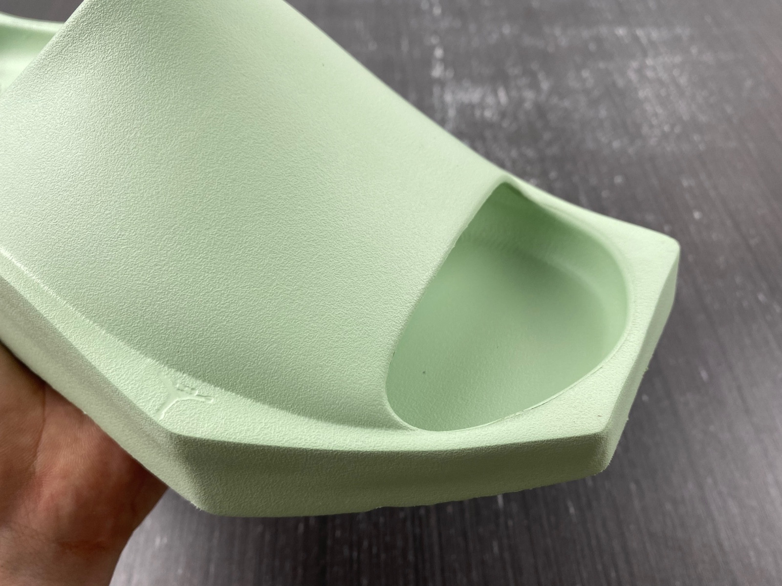 jordan hex mule pistachio frost dq8992-300