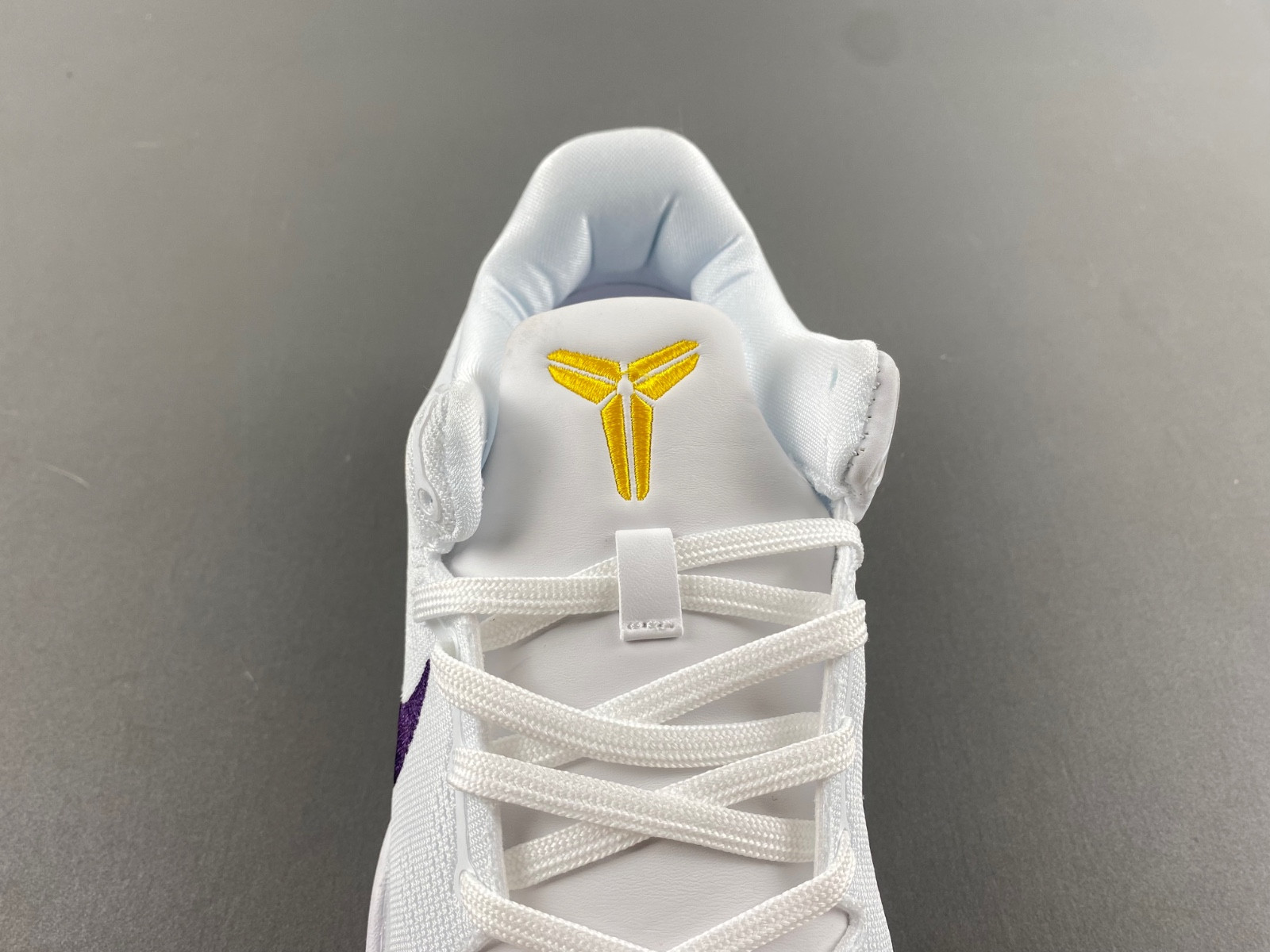 nike kobe 8 protro “lakers home” hf9550-100
