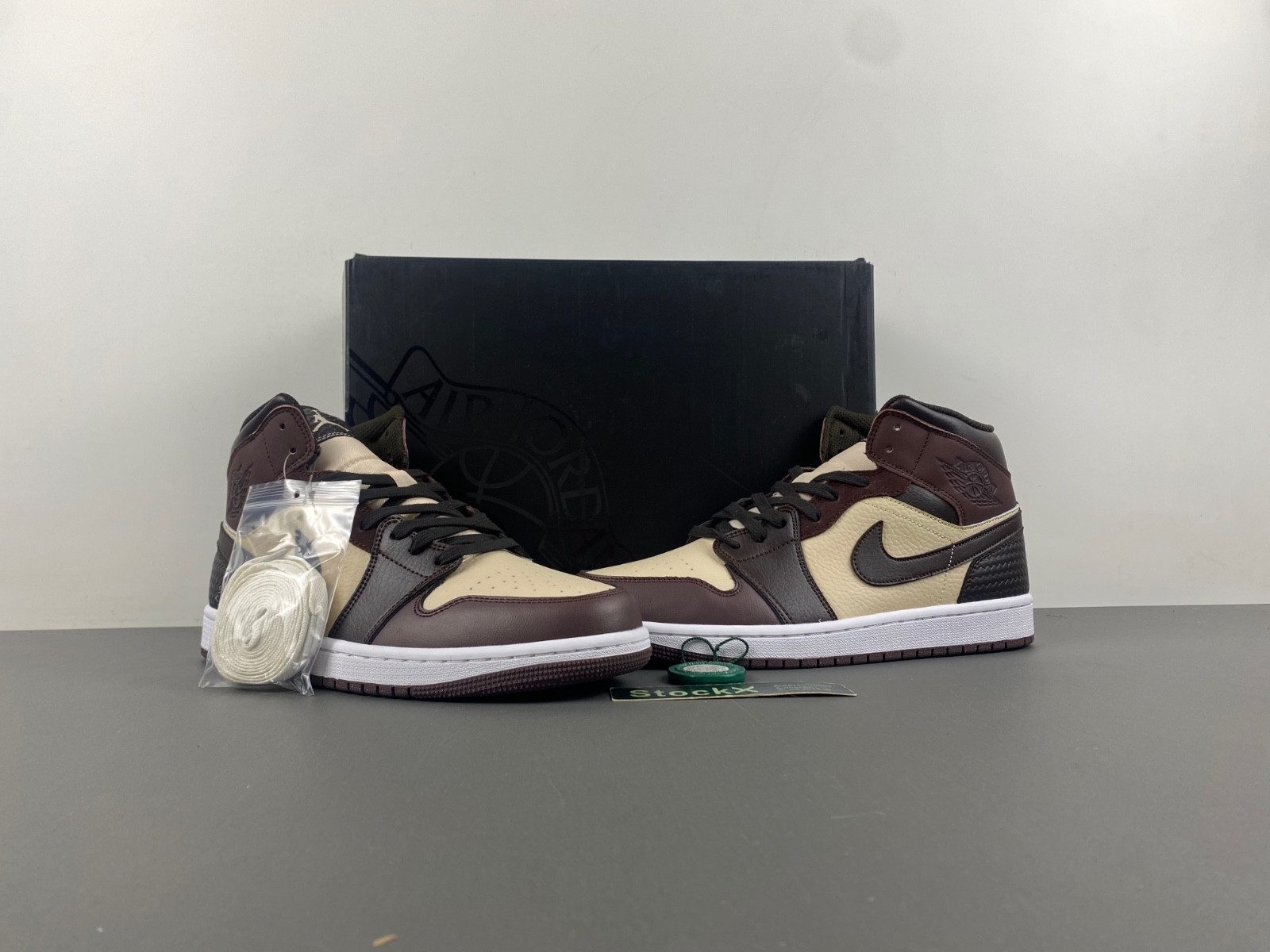 air jordan 1 mid se paris ymca fz4359-200