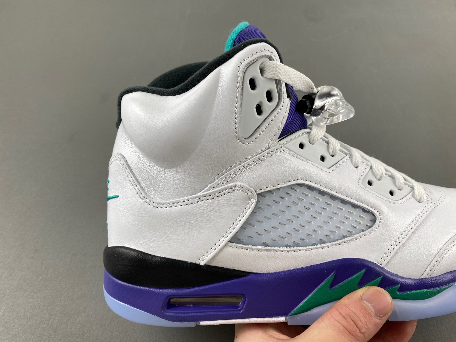 Air Jordan 5 Grape 2025 HQ7978-100