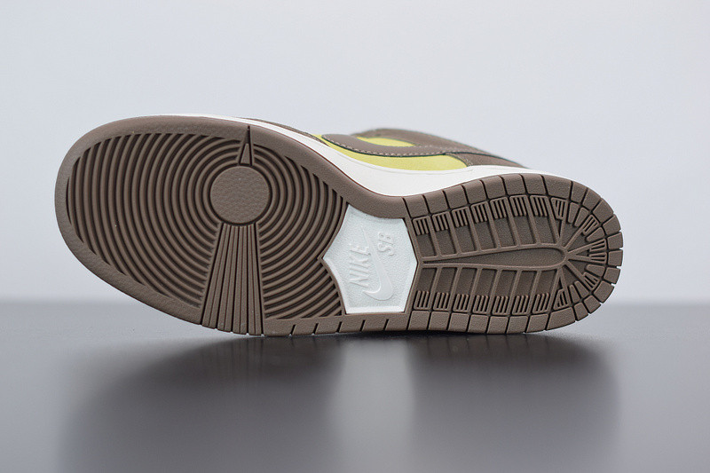 nike sb dunk low bq6817-700