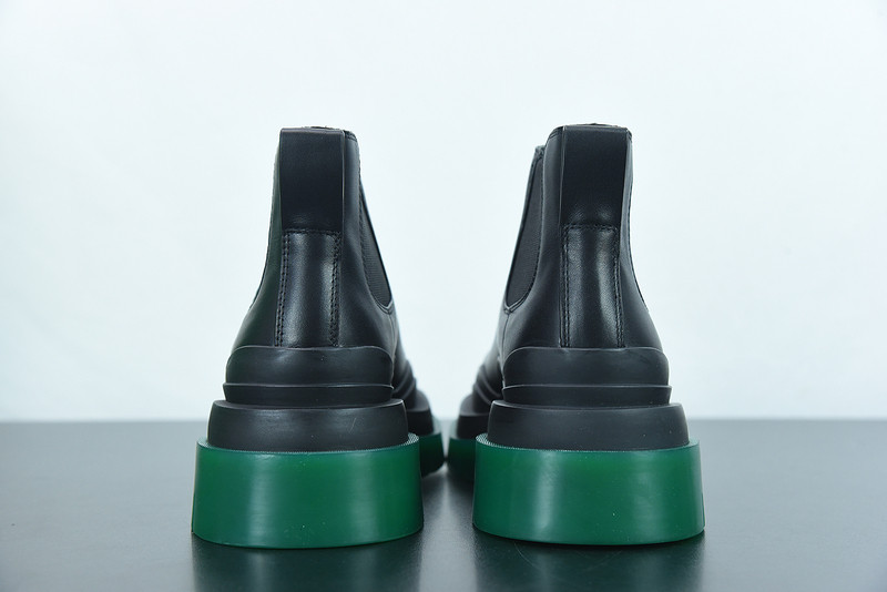 Bo*te*ga ve*ne*ta sneaker