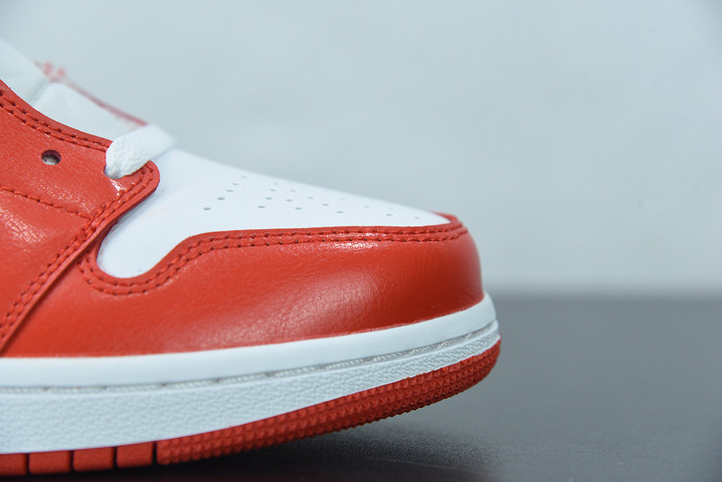 air jordan 1 mid in orange and white bq6472-116