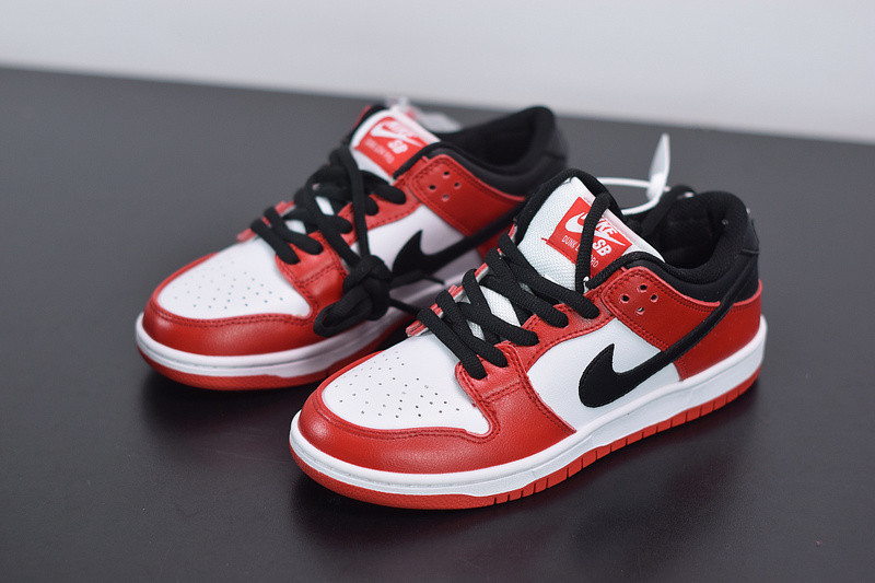 nike dunk low chicago bq6817-600