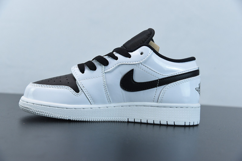 air jordan 1 low white black 553560-103