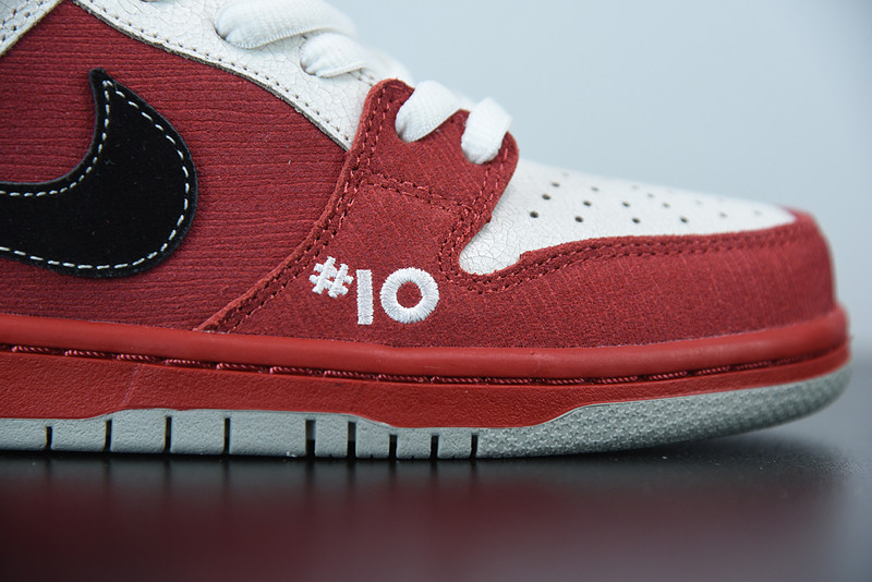 nike dunk low “roller derby” 313170-601