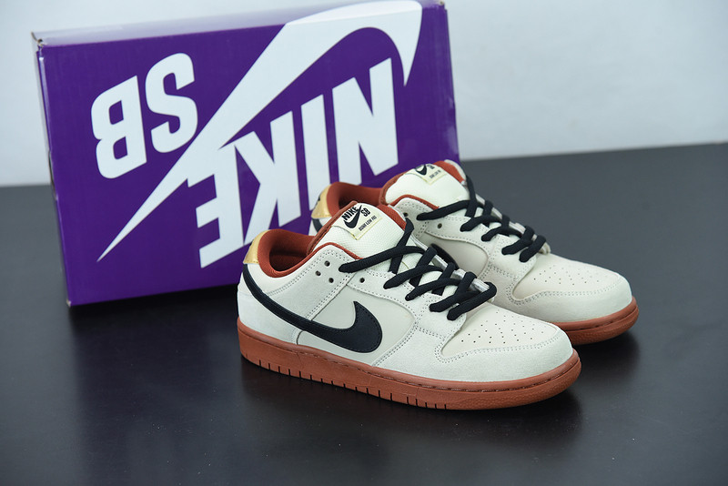 nike sb dunk low “muslin” bq6817-100