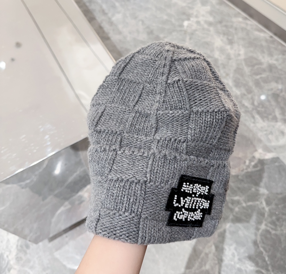 lvt Hat