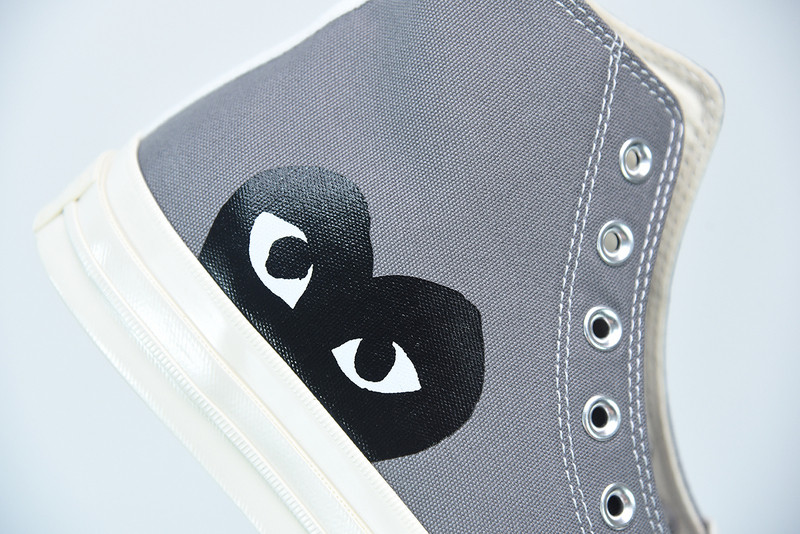 cdg play x converse grey