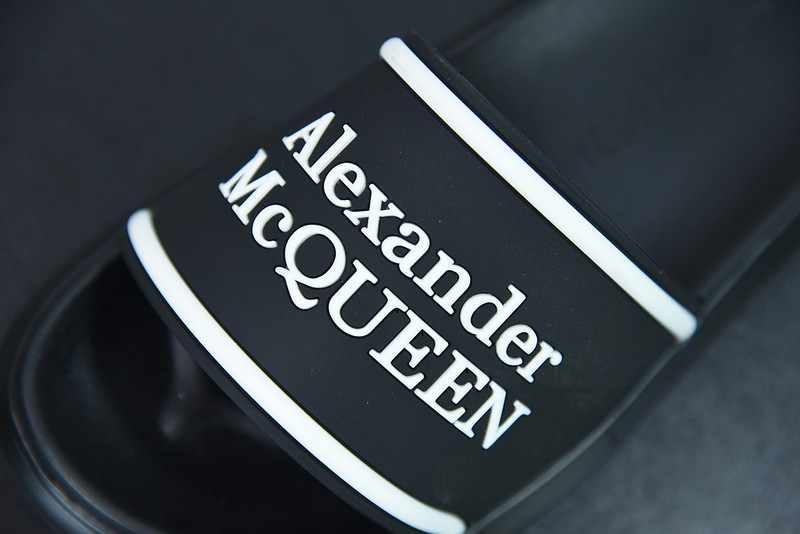 alexander mcqueen slide