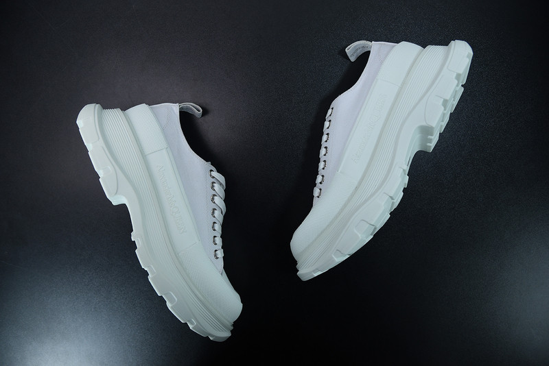 alexer mceen sneakers