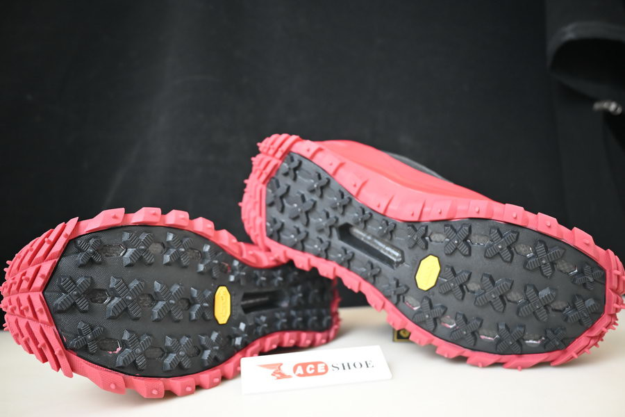 moncler trailgrip gore-tex