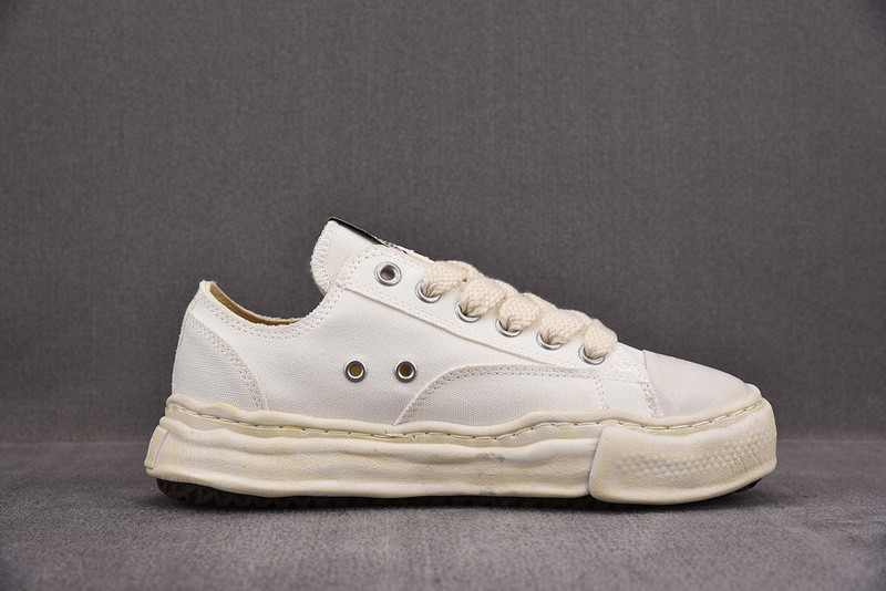 Ma*s*n mihara yasuhiro sneaker