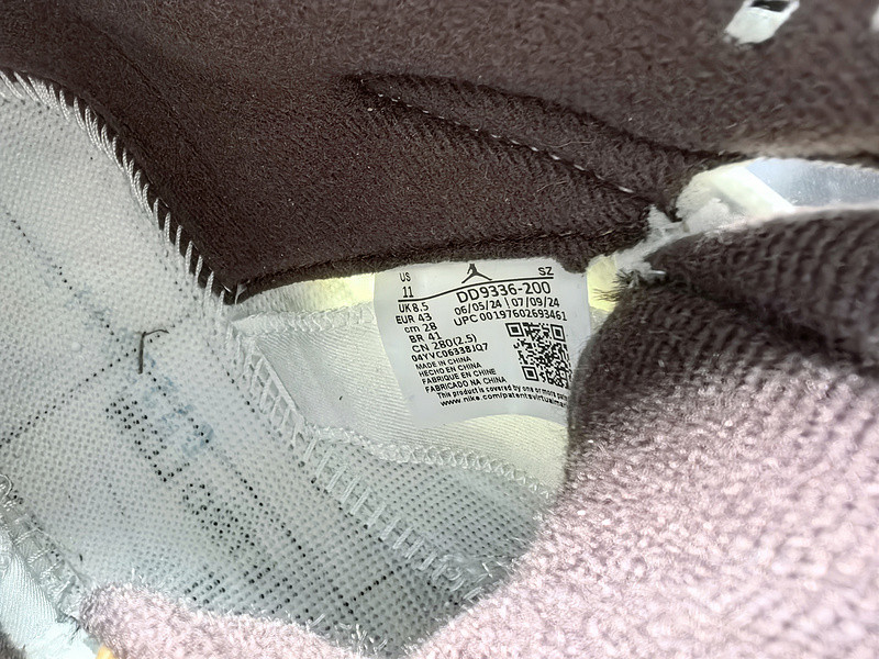 Air Jordan 5 “Golden Ticket” DD9336-200