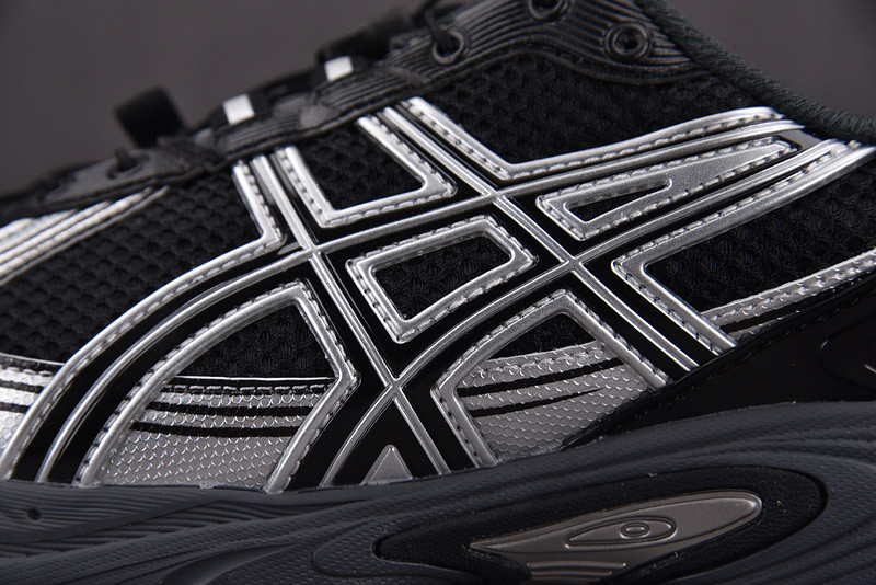 As*ic*s gel-kahana tr v4 