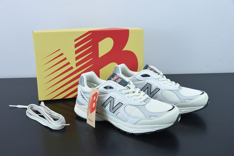 new balance sneaker