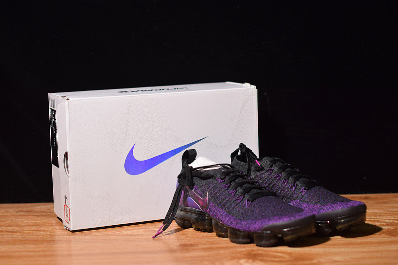 nike air vapormax flyknit 2.0 black purple 942843-013