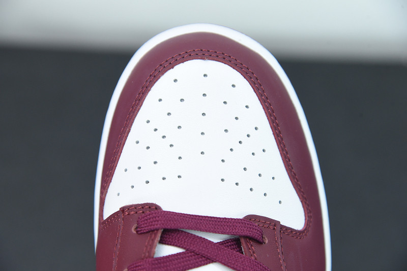 nike dunk low “bordeaux” dd1503-108