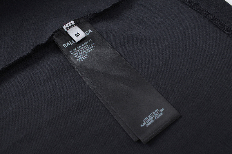 Ba*len*cia*ga clothes