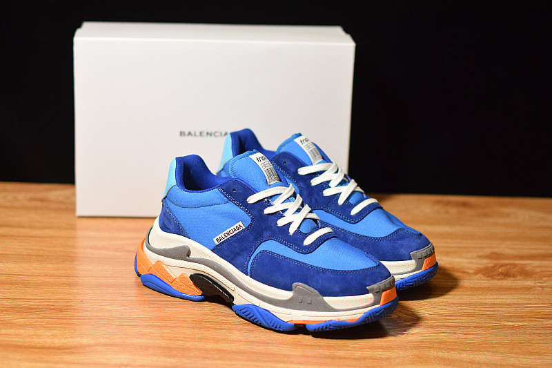 bc triple s trainer royalmonth 483565 w06e1 1022