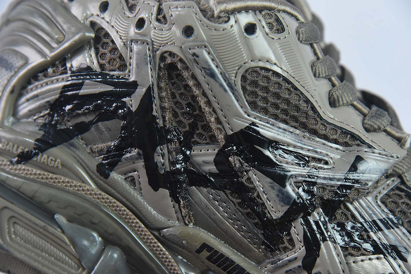 Ba*len*cia*ga runner sneaker