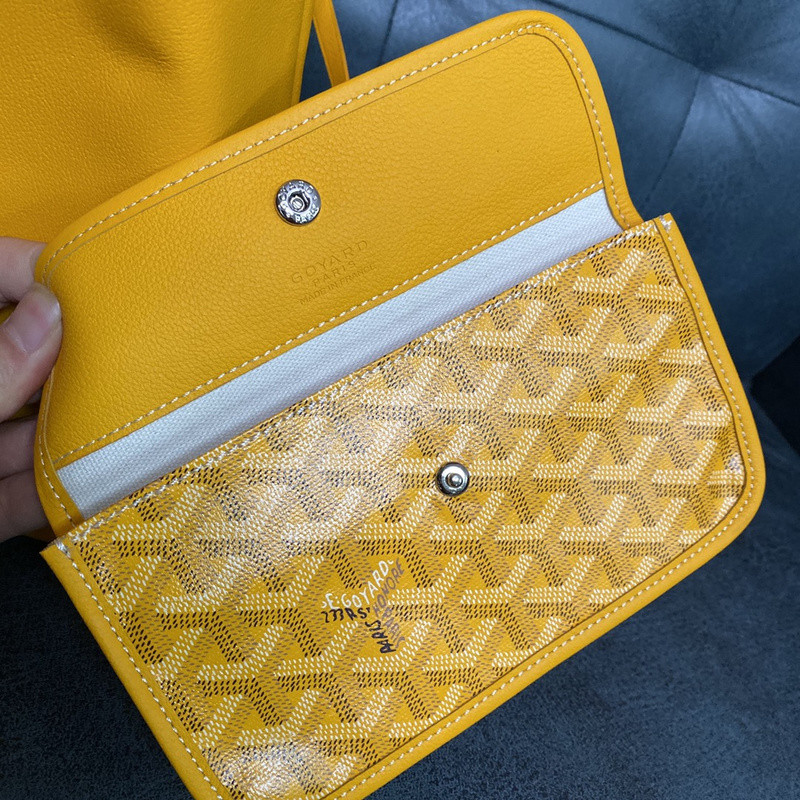 GOYARD PURSE