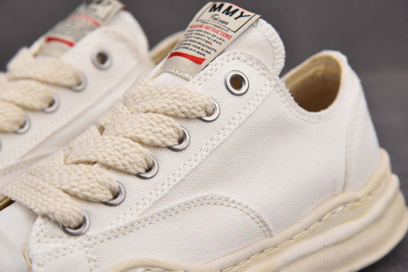 Ma*s*n mihara yasuhiro sneaker