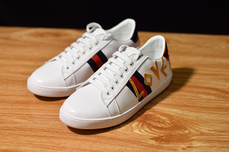 g*u*i ace embroidered low-top sneaker