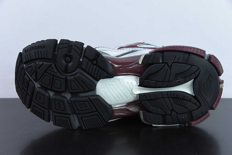 Ba*len*cia*ga runner sneaker