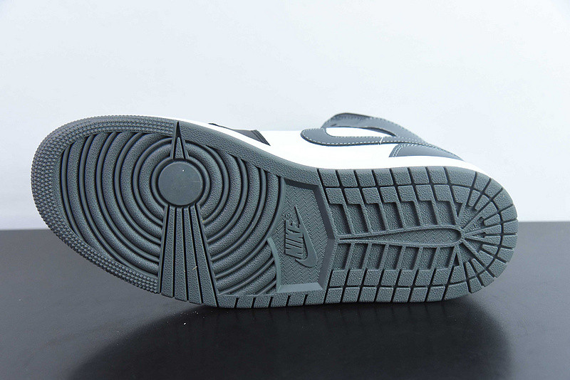 Air Jordan 1 Mid "Iron Grey" DQ8426-001