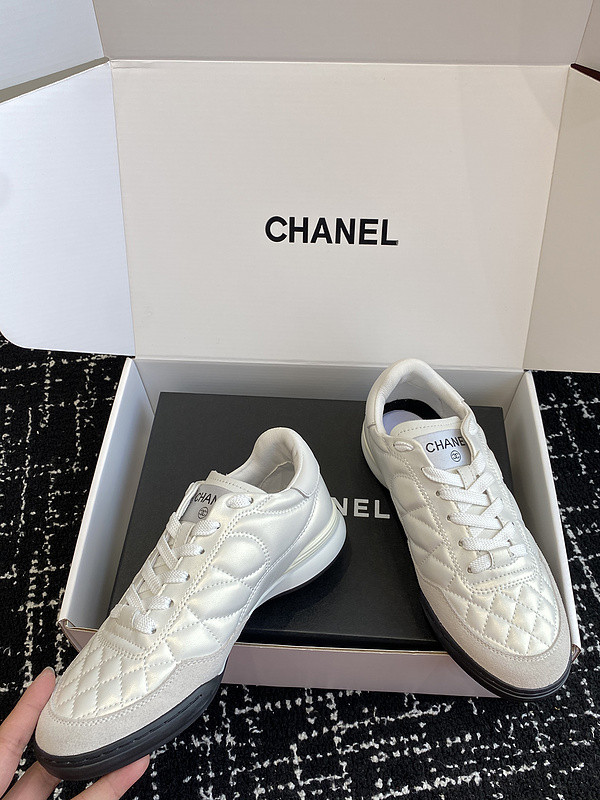 Chanel Sneaker
