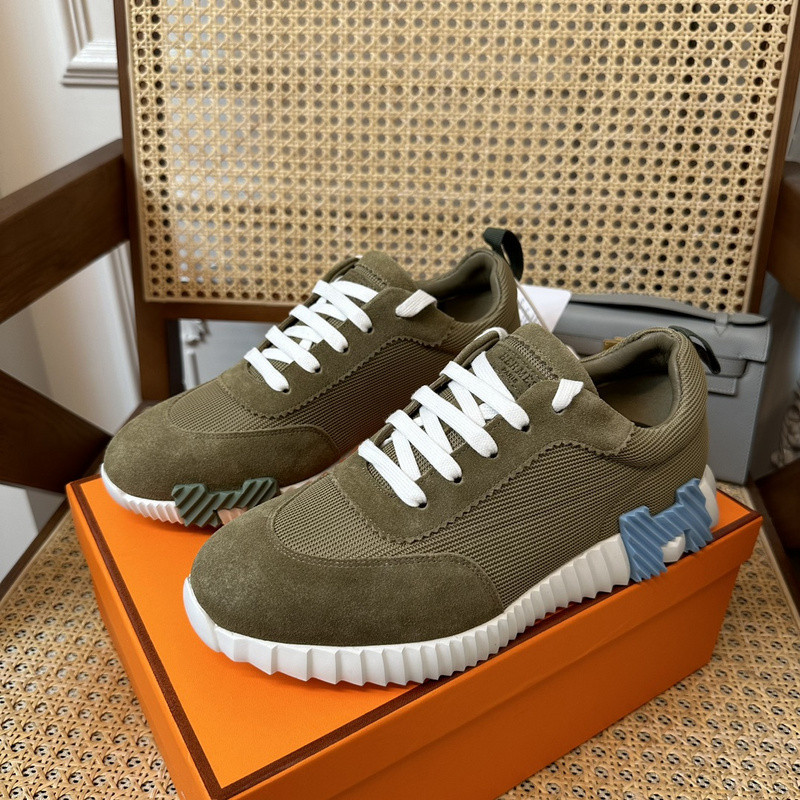 H**mes sneaker