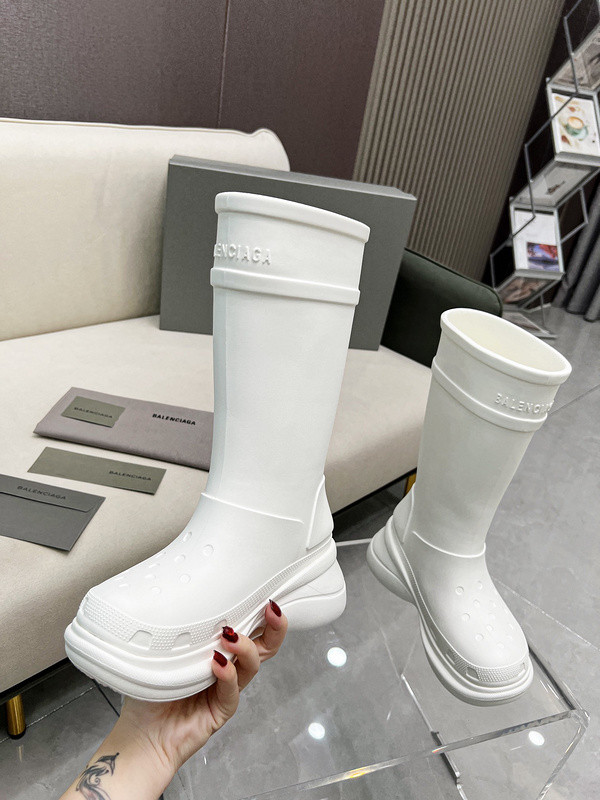 Cr*0*s™ boot in white