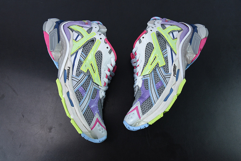 Ba*len*cia*ga runner sneaker