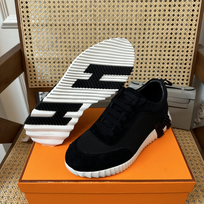H**mes sneaker