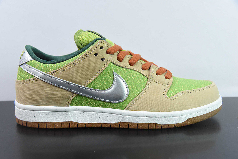 nike sb dunk low "escargot" fq7585-200