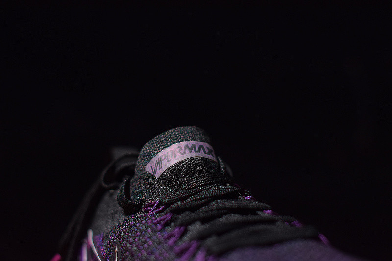 nike air vapormax flyknit 2.0 black purple 942843-013