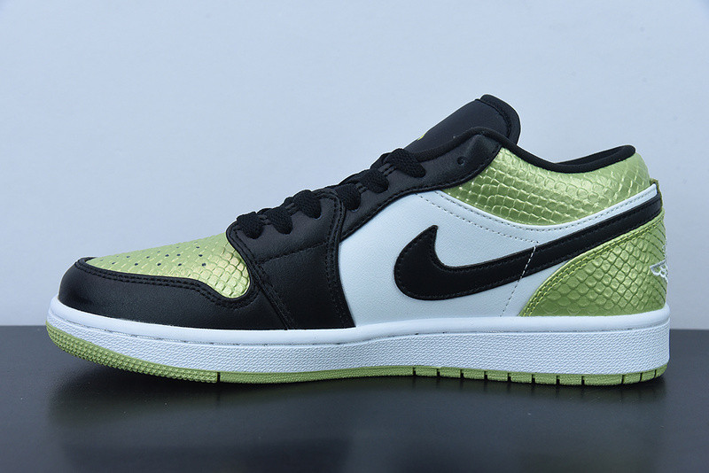 air jordan 1 low "vivid green snakeskin