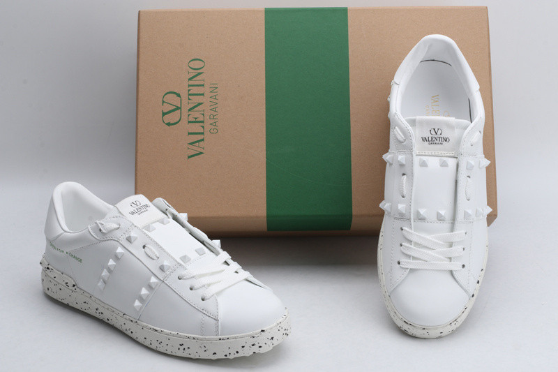 valentino garavani sneaker