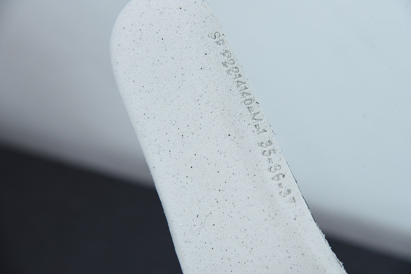 Ba*len*cia*ga runner sneaker