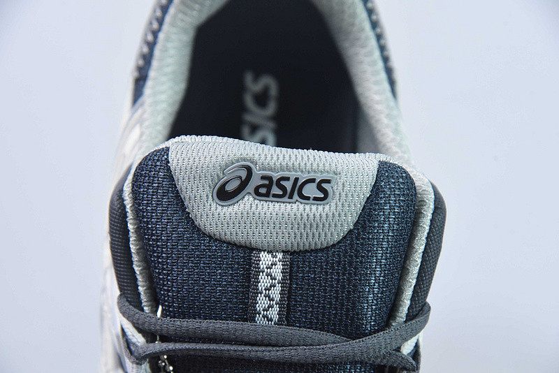 As*ic*s tiger gel-1090