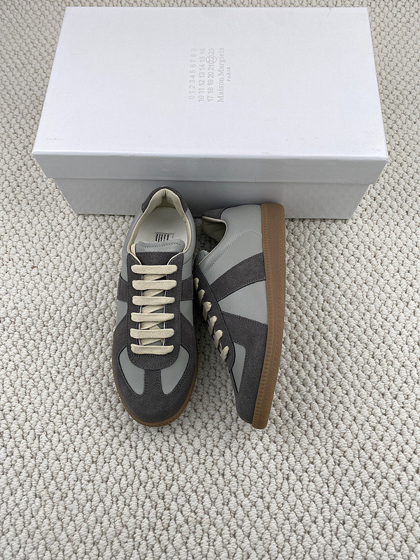 ma*s*n Ma*i*la sneaker