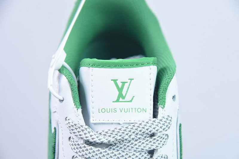 lvt x nike air force1