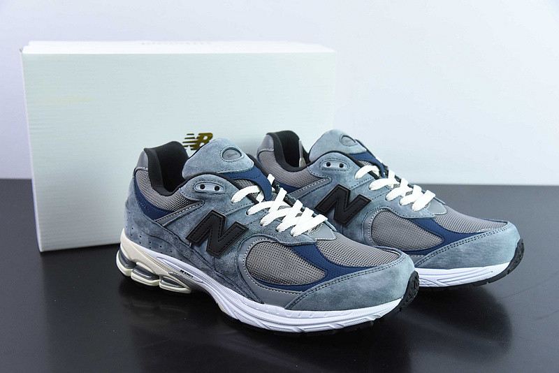 new balance sneaker
