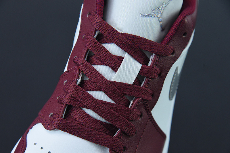 air jordan 1 low “bordeaux” 553558-615